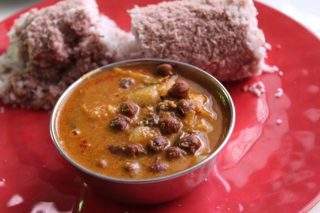 KADALA CURRY + PUTTU