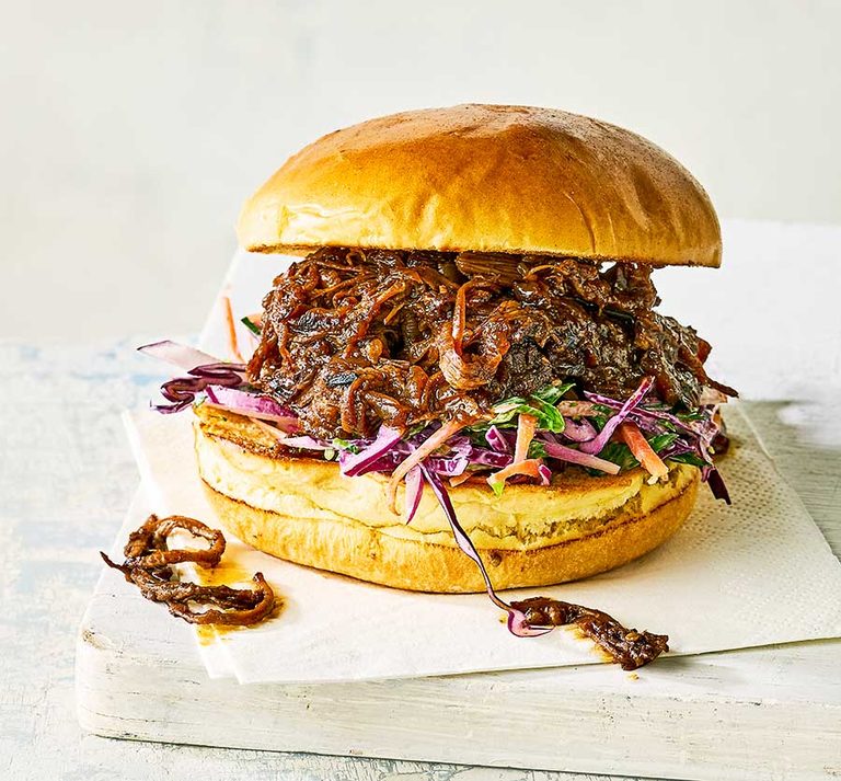 Pulled beef burger