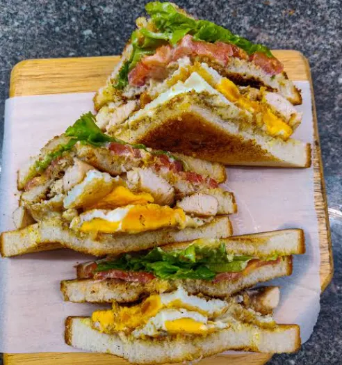 EGG CLUB
