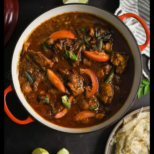 Chicken varutharachath