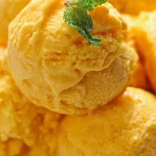 MANGO ICE CREAM SCOPS