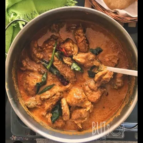 Chicken Thenga Arachath