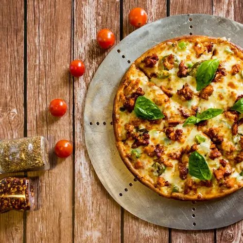 Chicken Supreme Pizza
