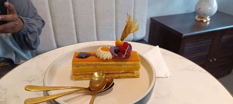 THENGA MANGA TREAT