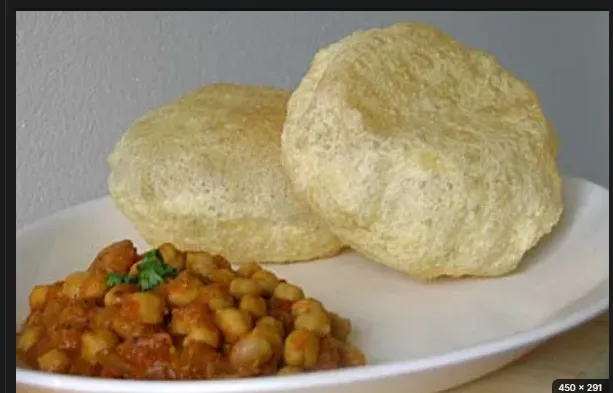 Best Buttoora + Chena Masala in Malappuram