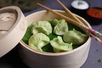 Steamed Momos Veg (6 pcs)