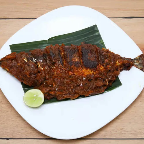 Avoli Pollichathu