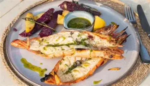 GRILLED PRAWNS (6 PCS)