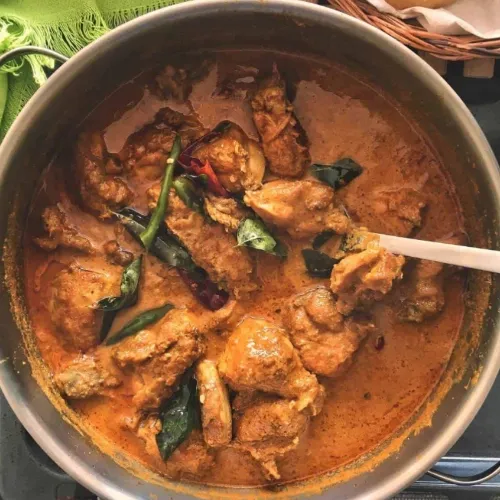 THARAVAD KOZHI CURRY