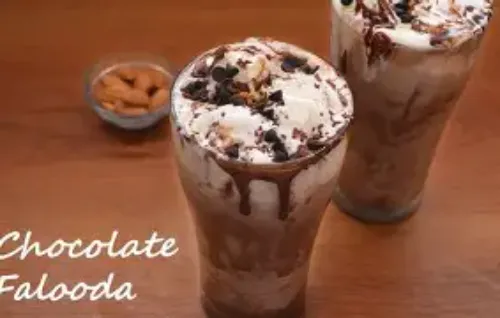 BROWNIE CHOCOLATE FALOODA