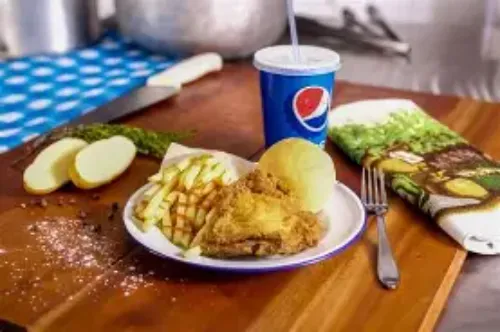 CHICKEN PATTY (COMBO)