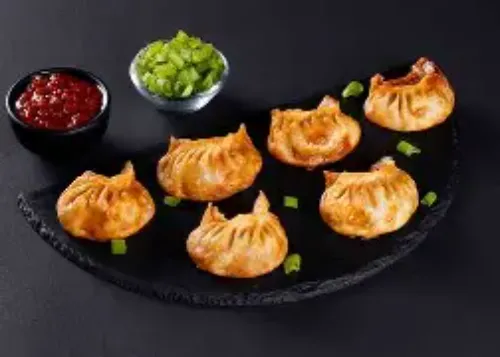 Chicken momos (6 pcs)