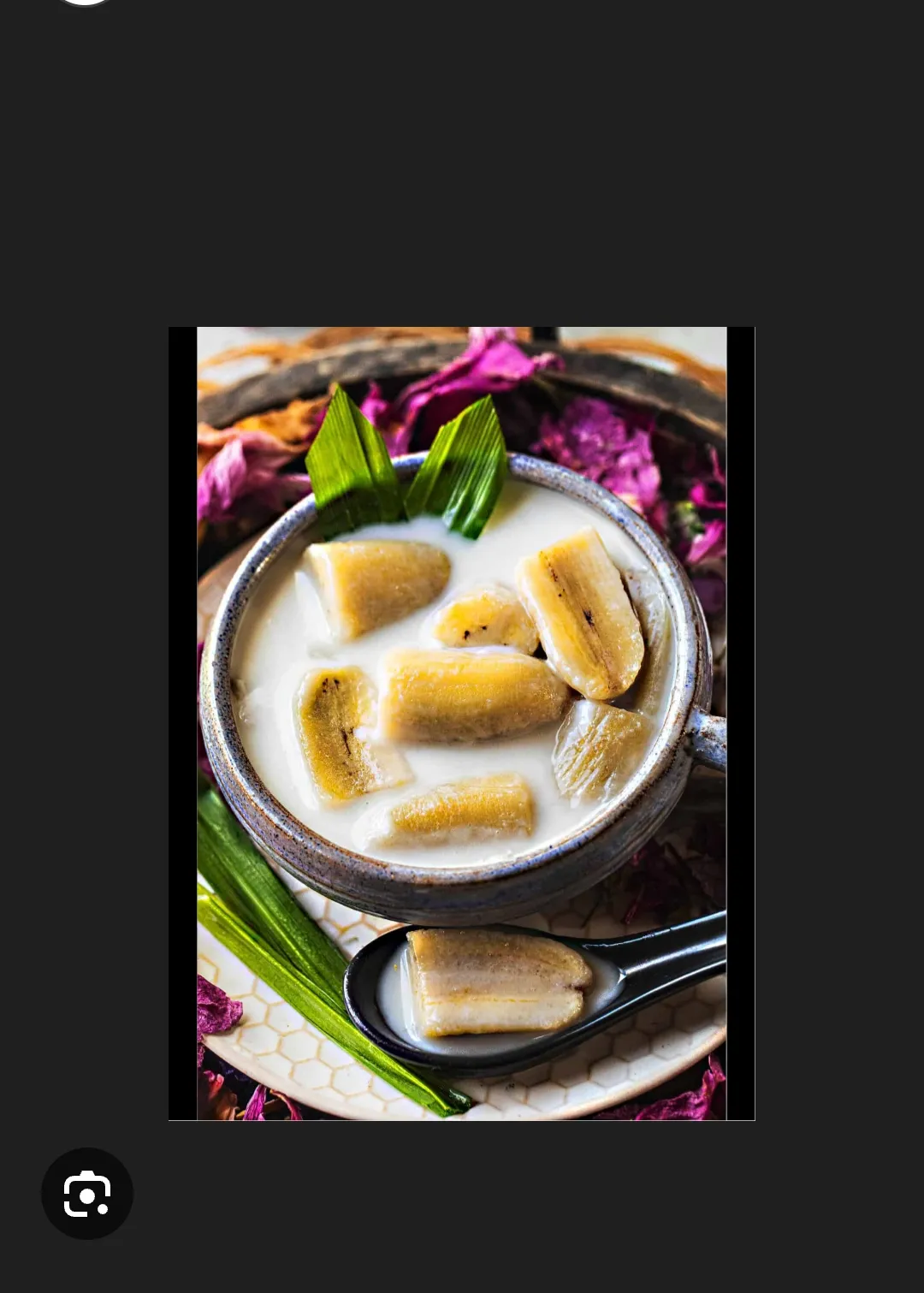 Stuffed rost banan with coco milk cream