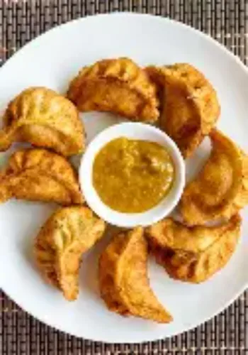 Beef Fried Momos (5 Pcs)