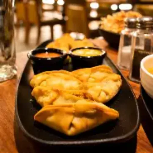 Mushroom Peri Peri Momos (10 Pcs)