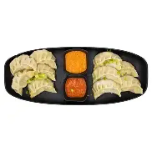 Paneer Chinese Momos (10 Pcs)