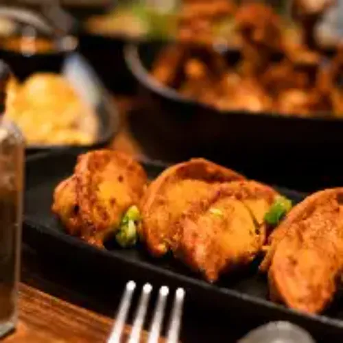 Paneer Cream Momos (10 Pcs)