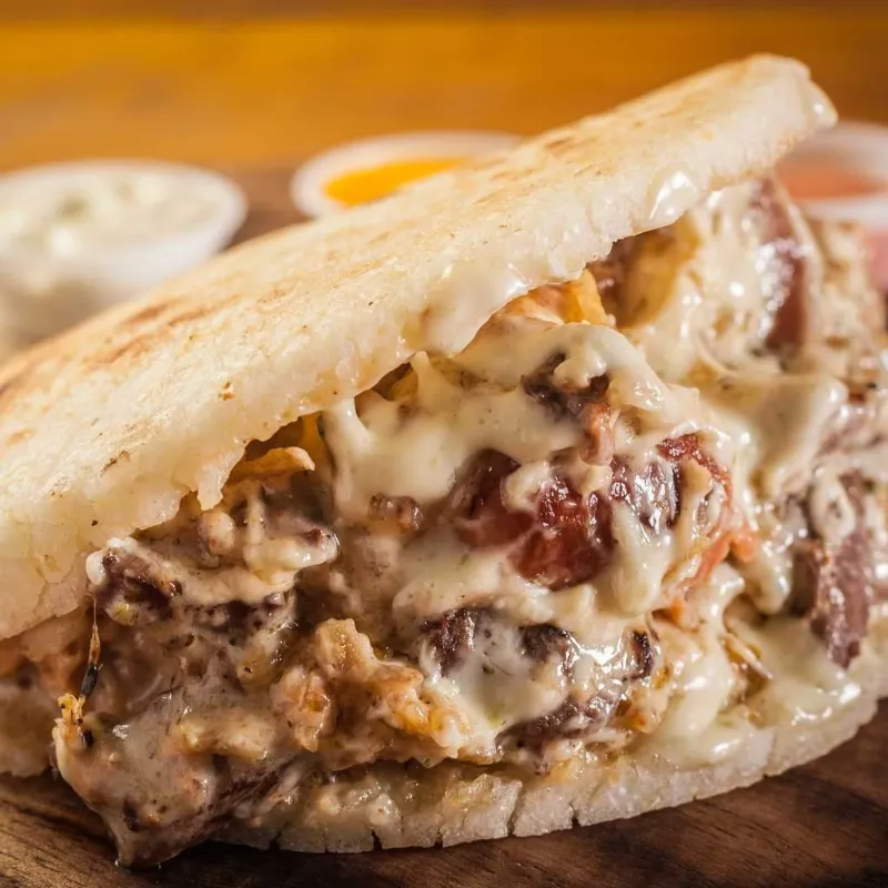 Arepa Mixta