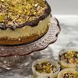Kunafa Cheese Cake