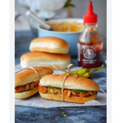 Sausage Samoon sandwich