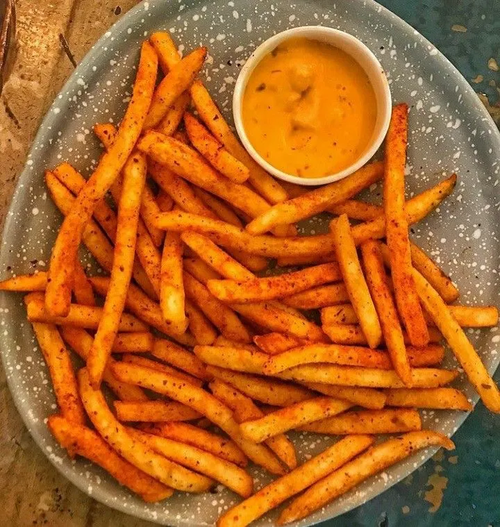 Tandoori fries