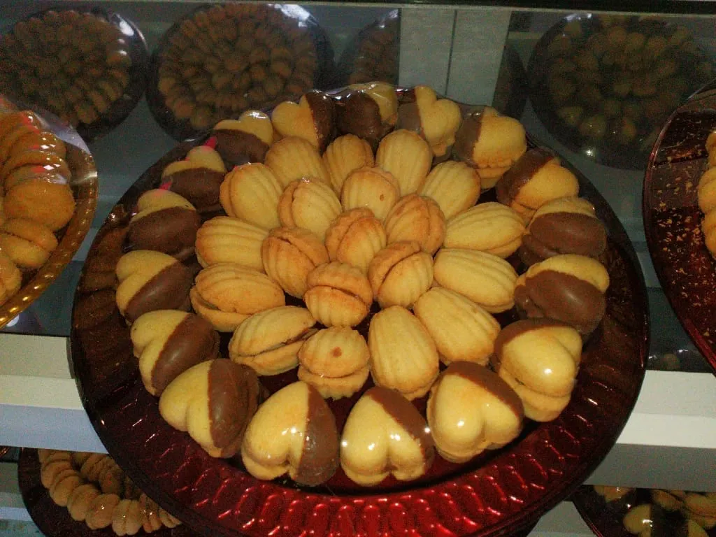 Ayoon jamal (عيون جمال)