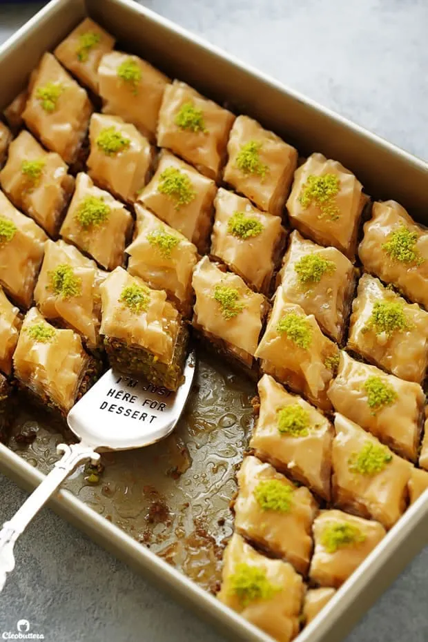 Baklawa big (بقلاوة كبيرة)