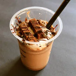Kit Kat Shake