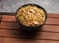 PROWN NOODLES