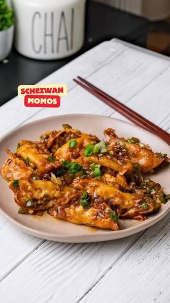 Schezwan Momos