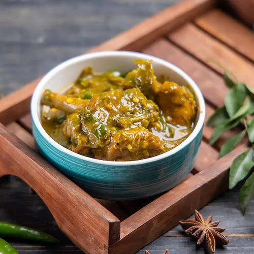 CHILLY CHICKEN-GRAVY