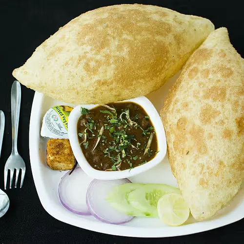Channa Bhatura