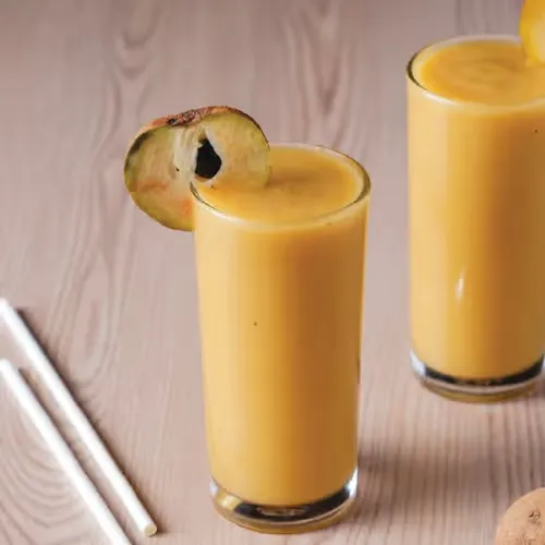 Chikoo (Sapota) Juice