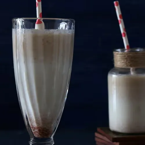 Dates Lassi