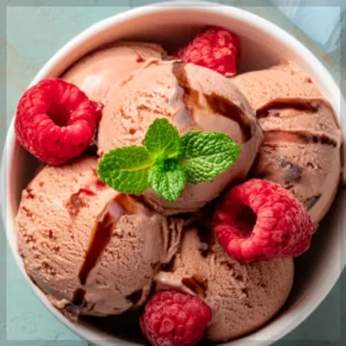 Lichie with Ice Cream