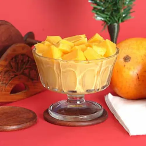 Mango with Ice Cream