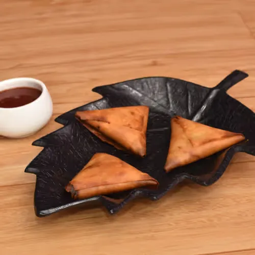 Samosa Chicken (سمبوسة دجاج)