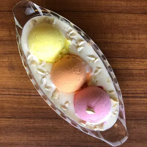 TRIPLE SUNDAE