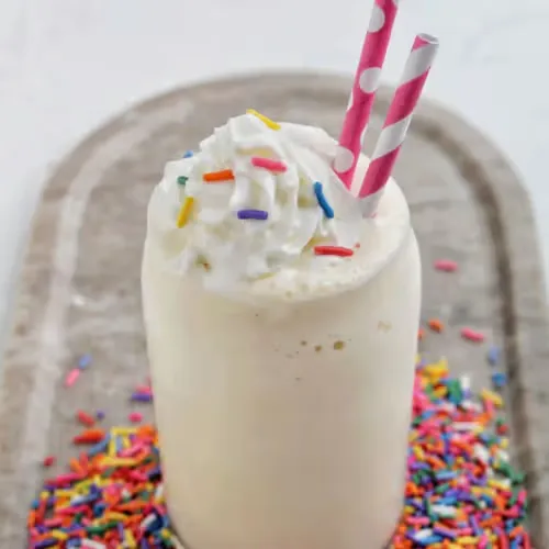 VANILLA ICE CREAM SHAKE